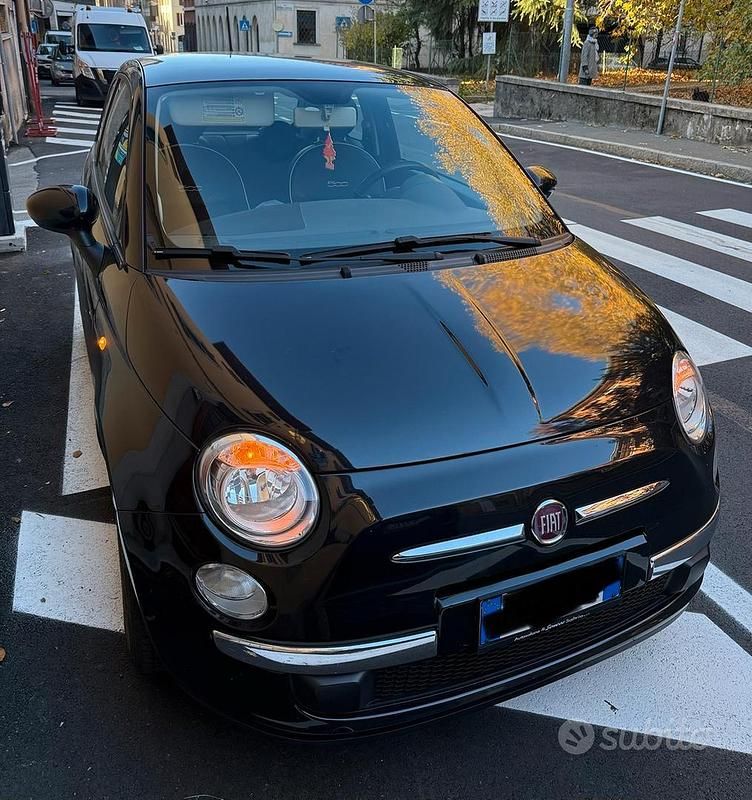 Usata Fiat 500 Lounge 69 CV (50 kW) 2014 Nero Utilitaria