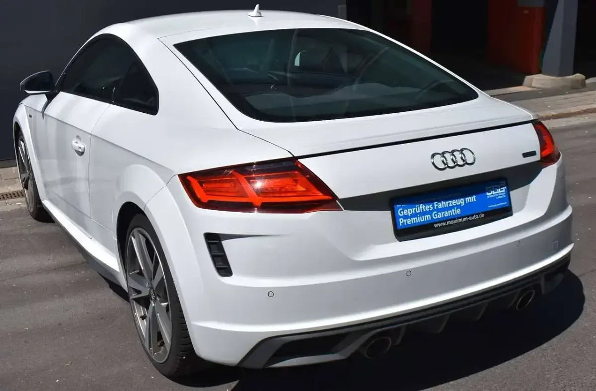Usata Audi TT S-Line 245 CV (180 kW) 2019 Bianco Coupé