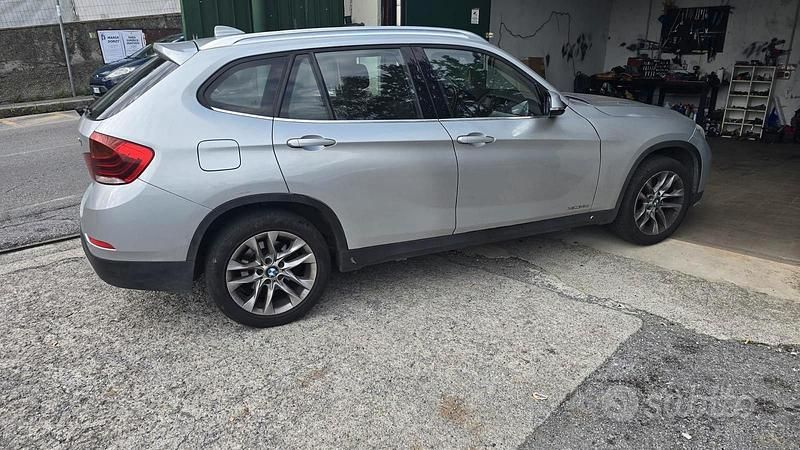 Usata BMW X1 143 CV (105 kW) 2014 Grigio SUV
