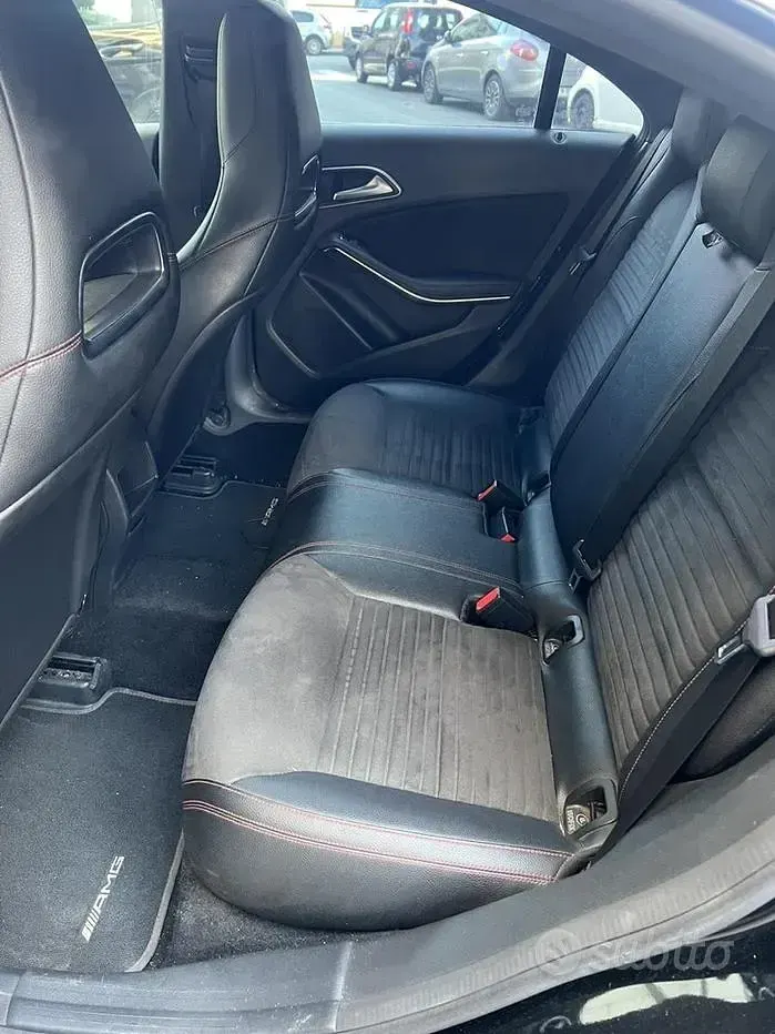 Usata Mercedes CLA220 177 CV (130 kW) 2016 Nero Coupé
