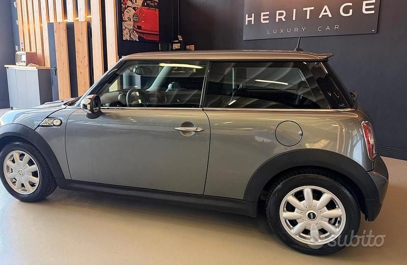 Usata Mini ONE 89 CV (65 kW) 2006 Grigio Utilitaria