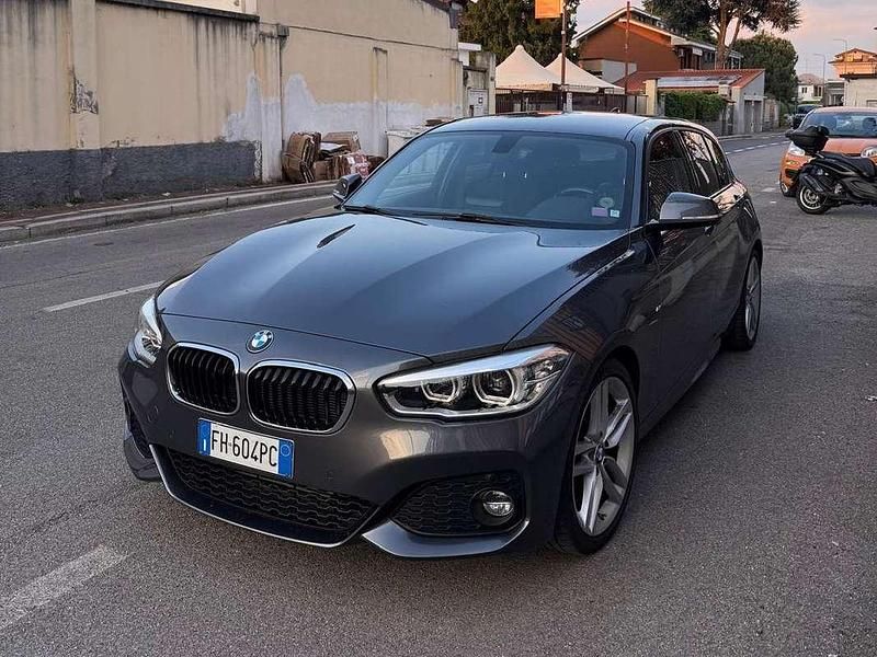 Usata BMW 118 Sport Line 150 CV (110 kW) 2017 Grigio Utilitaria