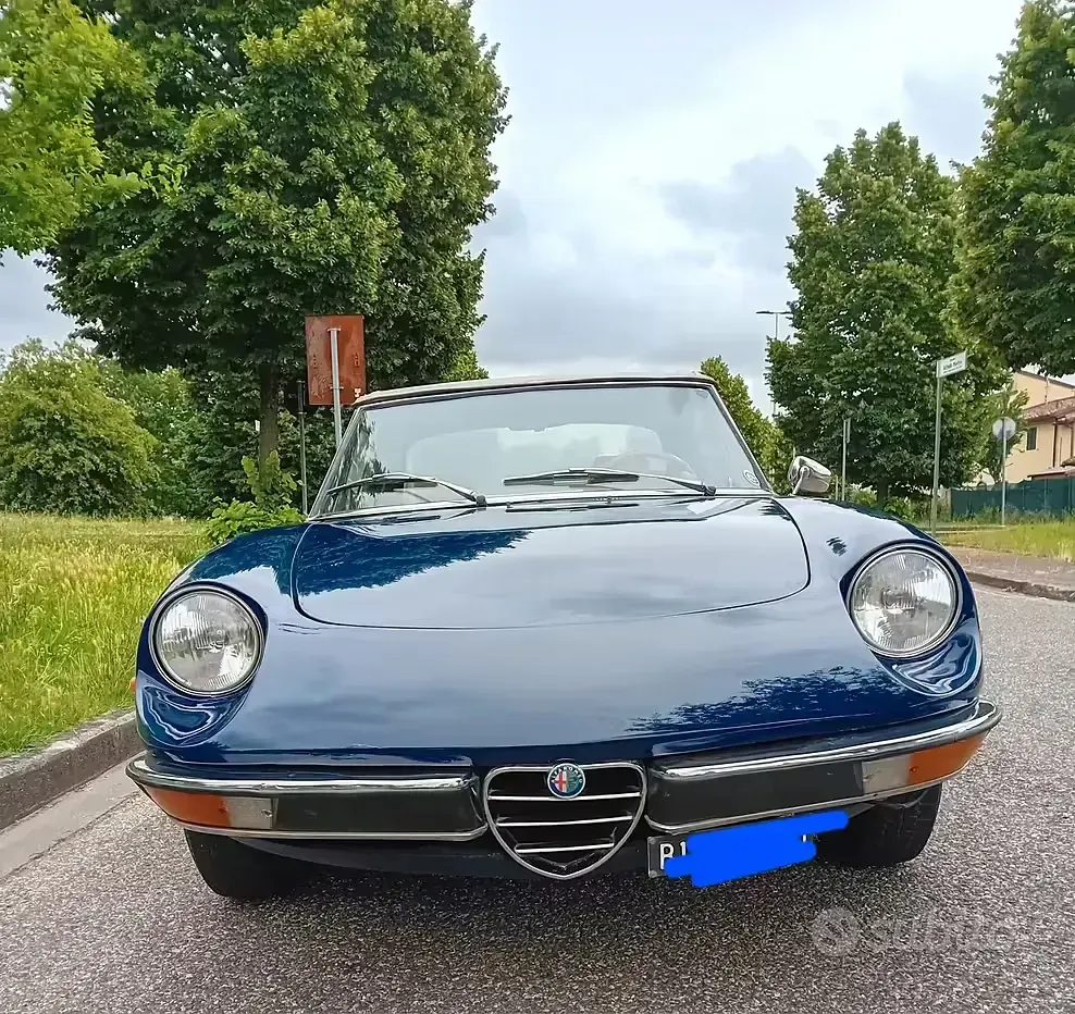 Usata Alfa Romeo Spider 1970 Blu Cabrio