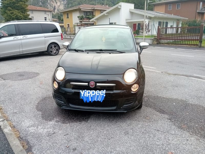 Nero Usata 2015 Fiat 500S S Due volumi | 8200 € (Buon prezzo) - Immagine 1/4
