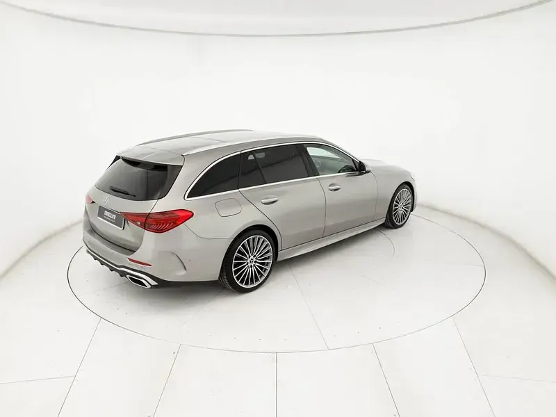 Usata Mercedes C220 Premium Plus 197 CV (144 kW) 2023 Argento Station wagon