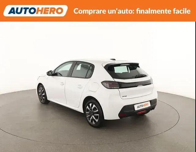 Usata Peugeot 208 Active 101 CV (74 kW) 2024 Bianco Utilitaria