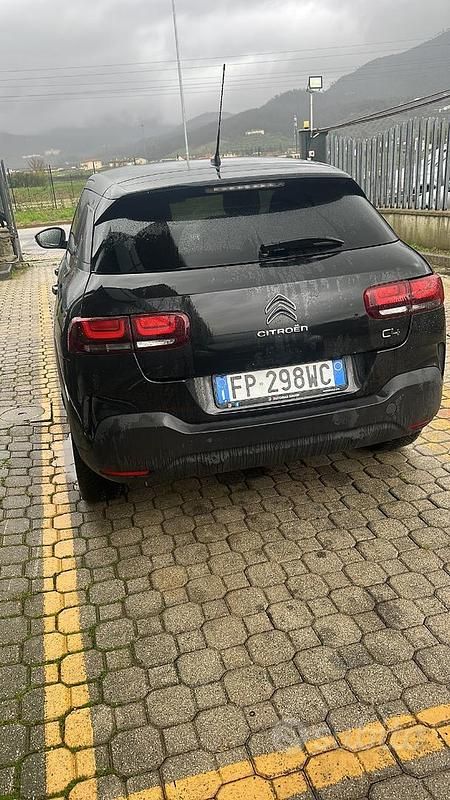 Usata Citroën C4 99 CV (72 kW) 2018 Nero Berlina