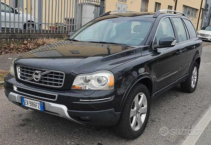 Usata Volvo XC90 Executive 184 CV (135 kW) 2010 Grigio SUV