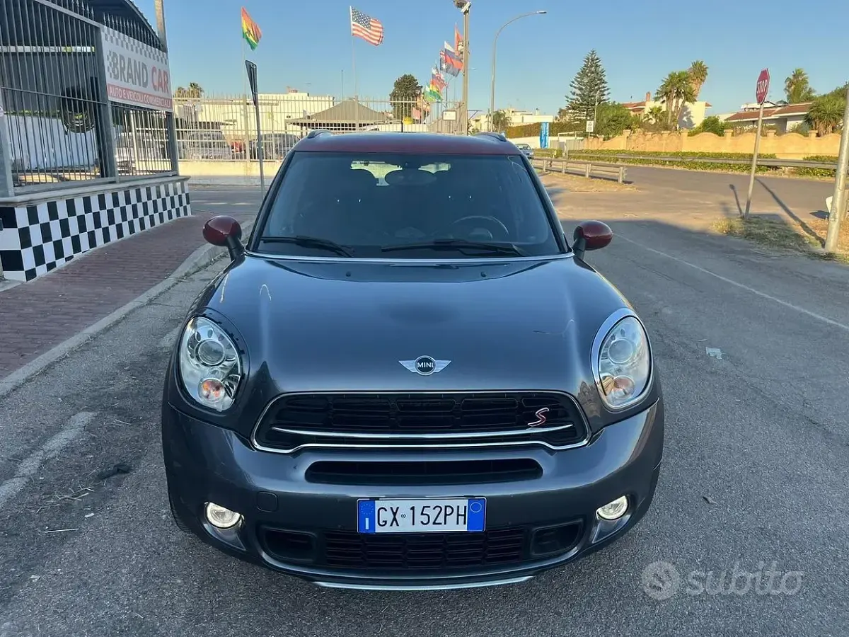 Usata Mini Cooper SD Countryman 143 CV (105 kW) 2016 Grigio SUV