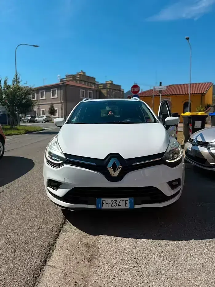 Usata Renault Clio 90 CV (66 kW) 2017 Bianco Station wagon
