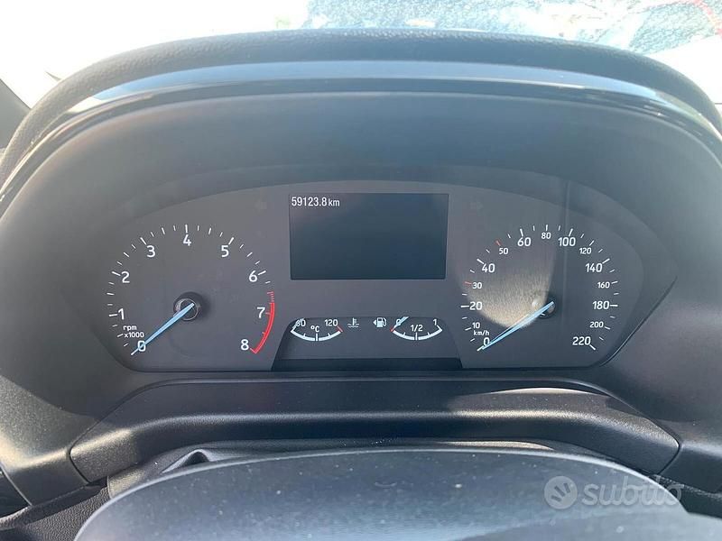 Usata Ford Fiesta Titanium 75 CV (55 kW) 2023 Bianco Utilitaria