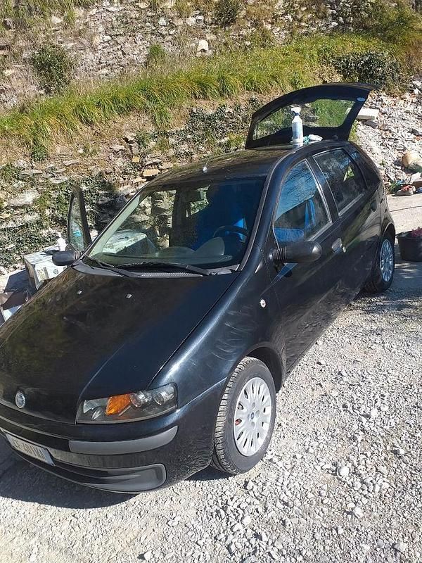 Usata Fiat Punto 2003 Nero Utilitaria