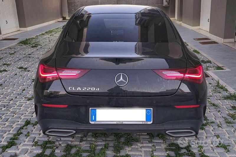 Usata Mercedes CLA220 AMG Line Premium 190 CV (139 kW) 2023 Nero Coupé