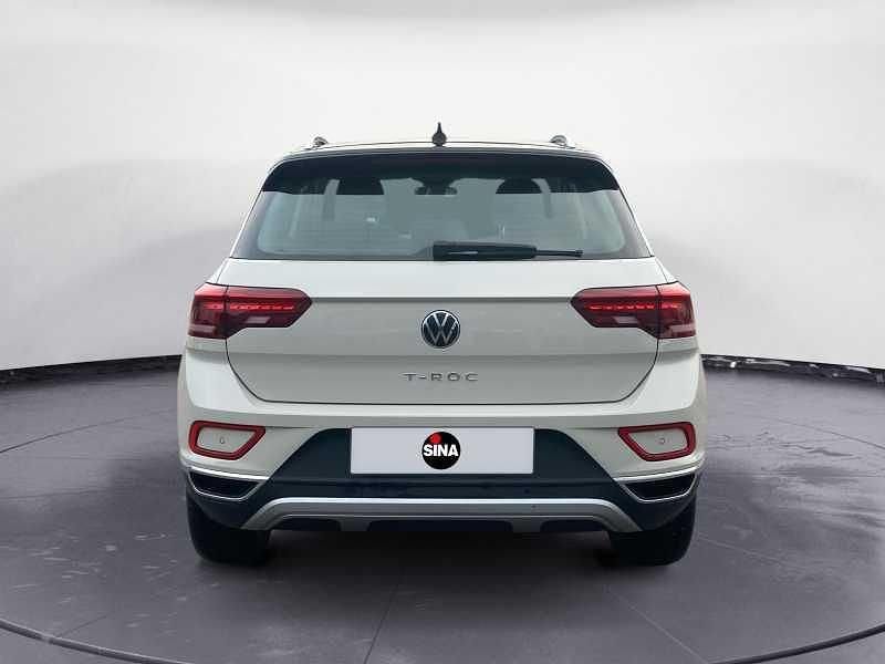Usata VW T-Roc Style 116 CV (85 kW) 2023 Grigio SUV