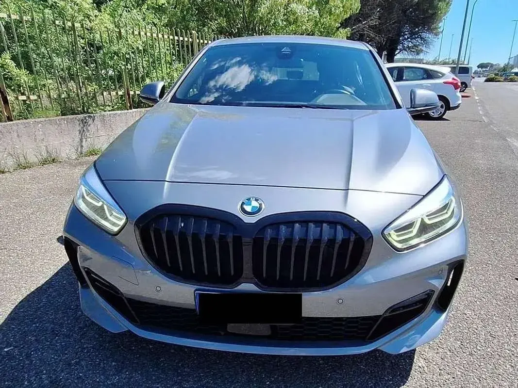 Usata BMW 116 M Sport 116 CV (85 kW) 2023 Grigio Utilitaria