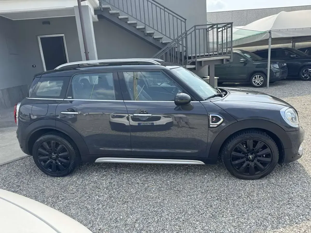Usata Mini Cooper S Countryman 192 CV (141 kW) 2017 Grigio SUV