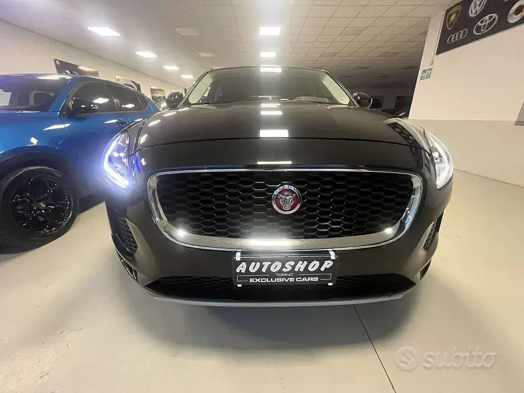 Usata Jaguar E-Pace 200 CV (147 kW) 2018 Nero SUV