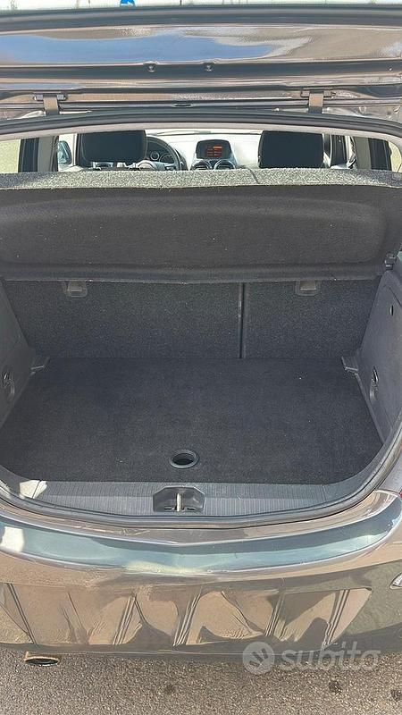 Usata Opel Corsa 2013 Utilitaria