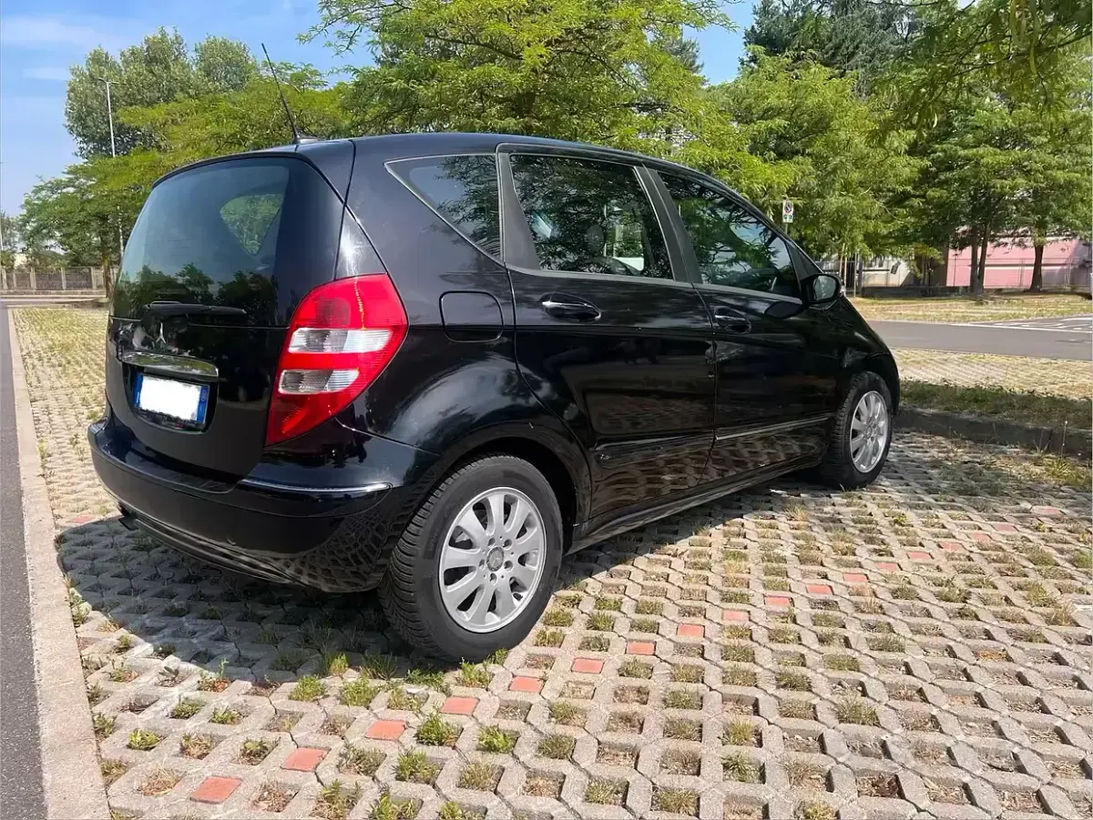 Usata Mercedes A150 95 CV (69 kW) 2008 Nero Berlina