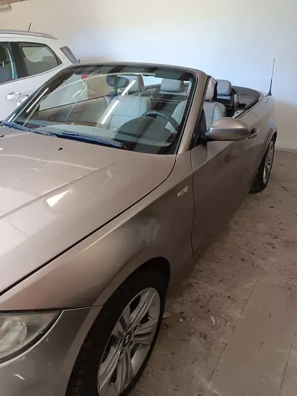 Begagnad BMW 120 Cabriolet Efficient Dynamics 177 HK (130 kW) 2008 Brun Cab