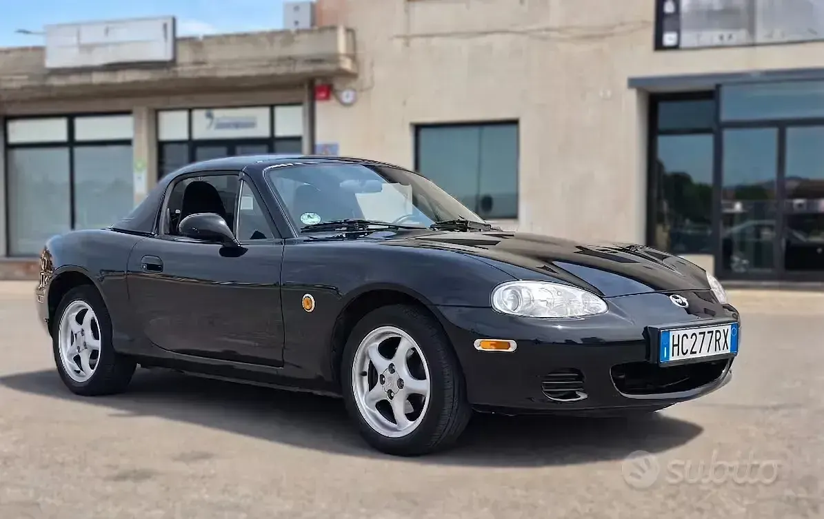 Usata Mazda MX5 110 CV (80 kW) 2004 Nero Cabrio