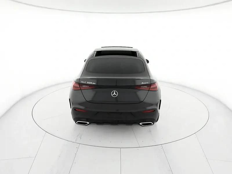 Nuova Mercedes GLC300 AMG Line Premium 333 CV (244 kW) 2026 Nero Coupé