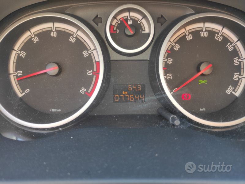 Usata Opel Corsa 54 CV (39 kW) 2008 Blu Utilitaria