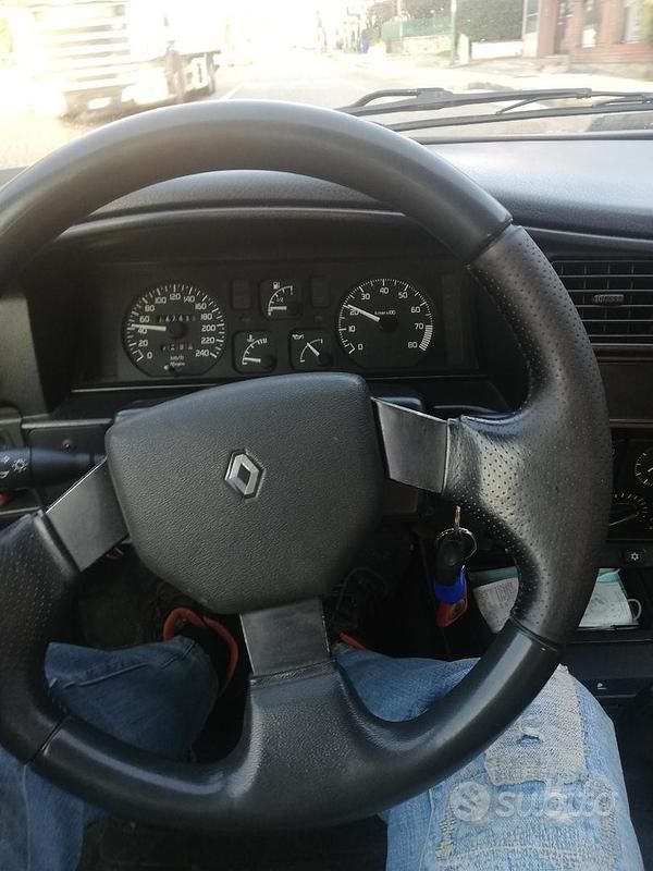 Usata Renault 19 137 CV (100 kW) 1993 Cabrio