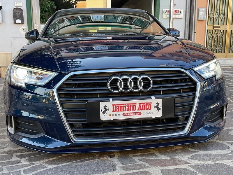 Usata Audi A3 Cabriolet Design 150 CV (110 kW) 2017 Blu Cabrio