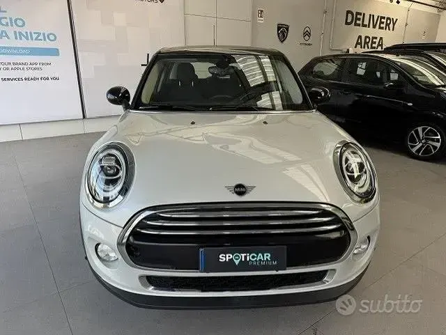 Usata Mini Cooper D Hype 116 CV (85 kW) 2018 Grigio Utilitaria