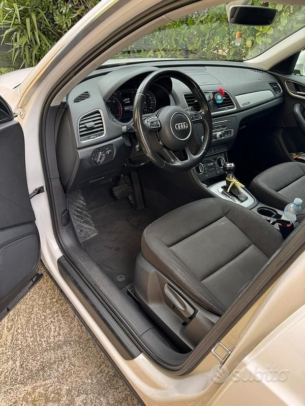 Usata Audi Q3 150 CV (110 kW) 2015 Bianco SUV
