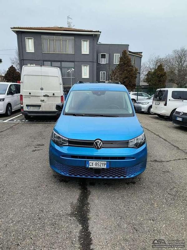 Usata VW Caddy Maxi 122 CV (89 kW) 2025 Blu/azzurro Monovolume