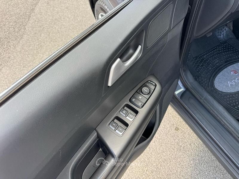 Usata Kia Sportage 116 CV (85 kW) 2016 Grigio scuro SUV