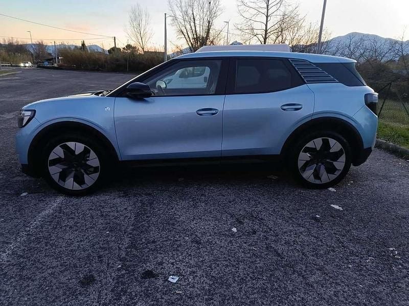 Usata Ford Explorer Extended Range 88 kW (121 CV) 2025 Blu/azzurro SUV
