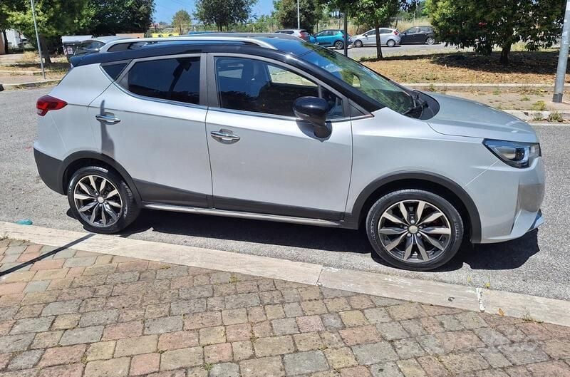 Usata EVO Evo 4 114 CV (83 kW) 2022 Grigio SUV