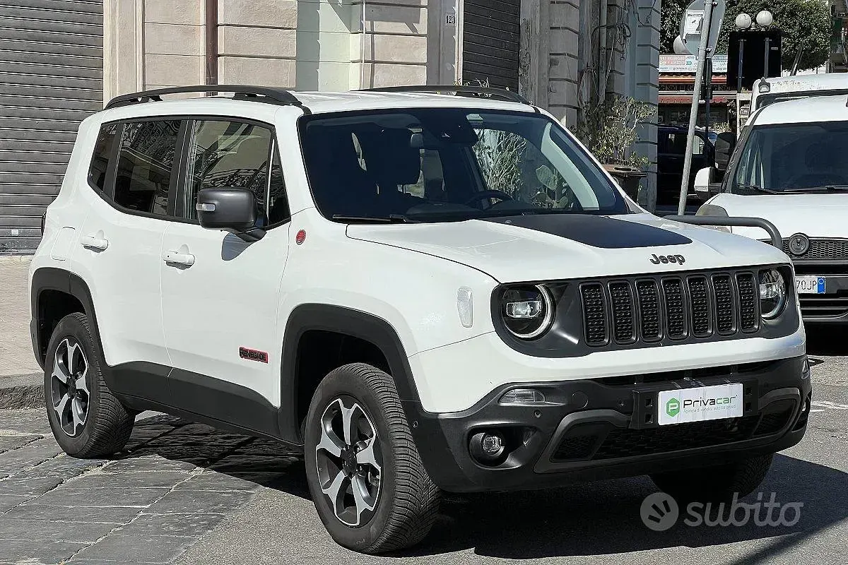 Usata Jeep Renegade Trailhawk 170 CV (125 kW) 2019 Bianco SUV