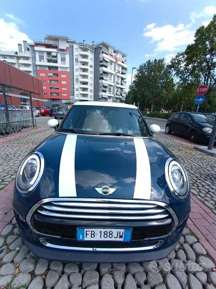 Usata Mini Cooper 88 CV (64 kW) 2015 Bluazzurro Utilitaria