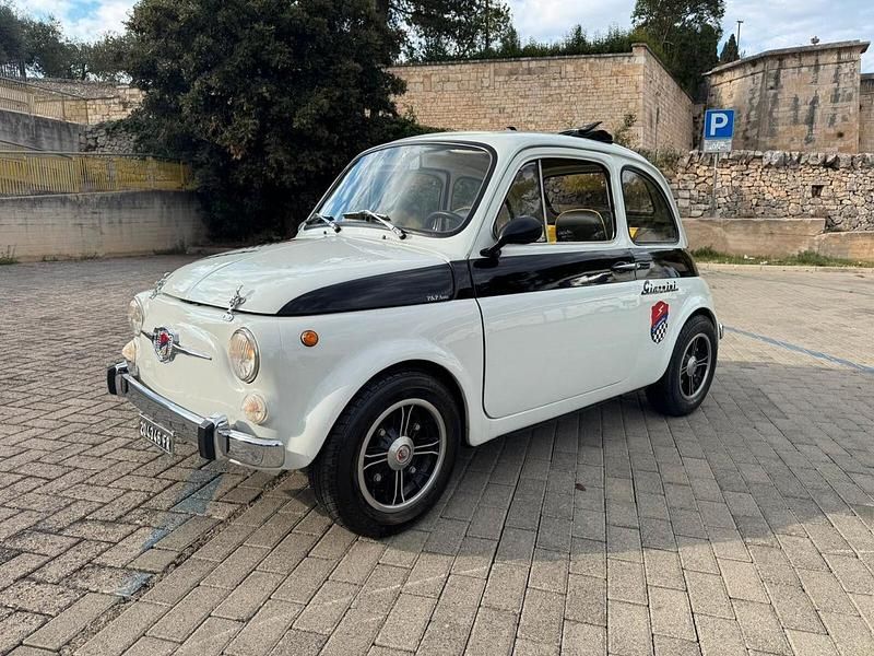 Usata Fiat 500 28 CV (20 kW) 1968 Bianco Coupé