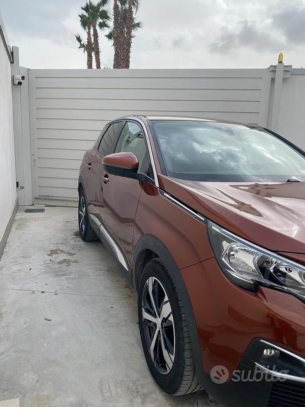 Usata Peugeot 3008 Allure 2019 Marrone SUV