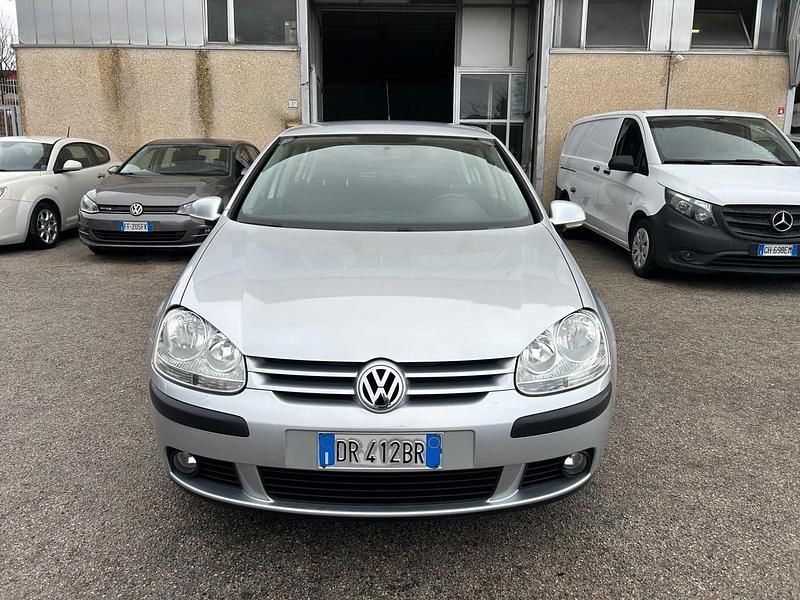 Usata VW Golf VI 102 CV (75 kW) 2008 Argento Utilitaria