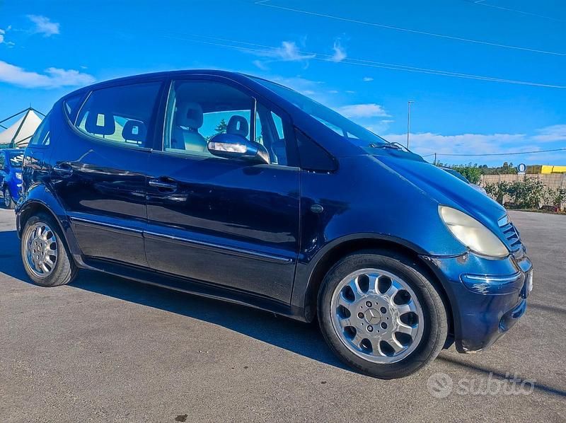 Usata Mercedes A170 Elegance 95 CV (69 kW) 2003 Blu Monovolume