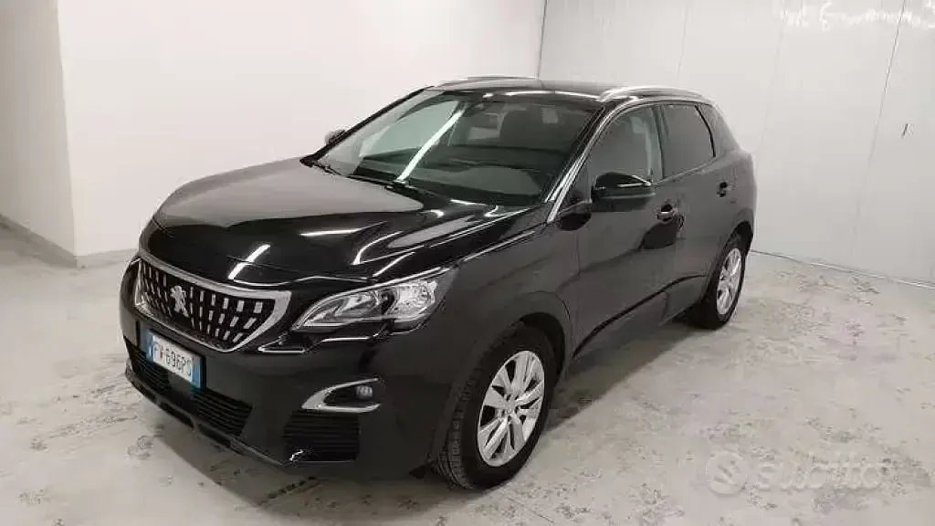 Usata Peugeot 3008 131 CV (96 kW) 2019 Nero SUV