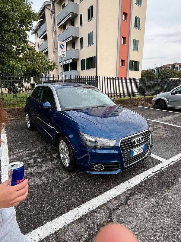 Usata Audi A1 2012 Blu Utilitaria