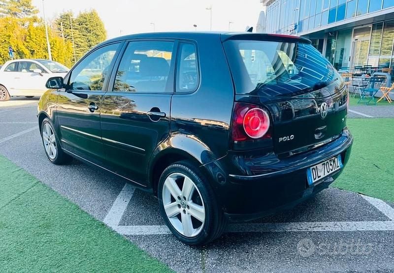 Usata VW Polo Comfortline 80 CV (58 kW) 2007 Nero Utilitaria