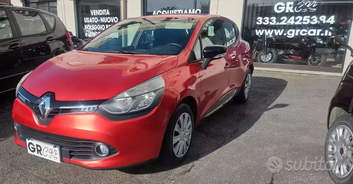 Usata Renault Clio IV 72 CV (52 kW) 2014 Rosso Berlina