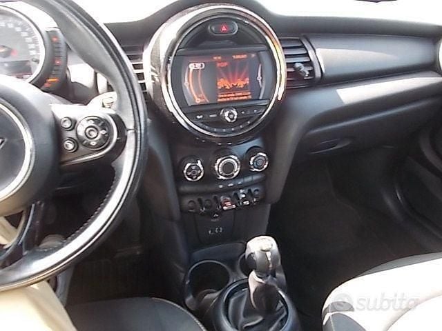 Usata Mini ONE 2017 Verde Utilitaria