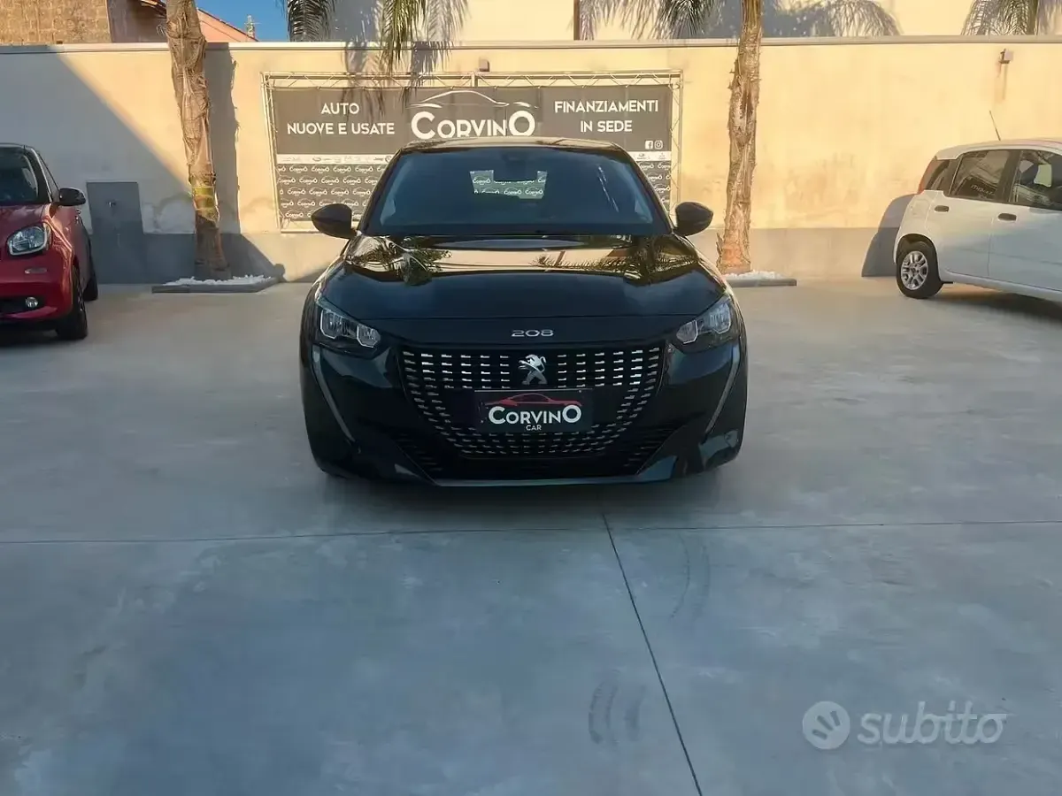 Usata Peugeot 208 Active 75 CV (55 kW) 2020 Nero Utilitaria