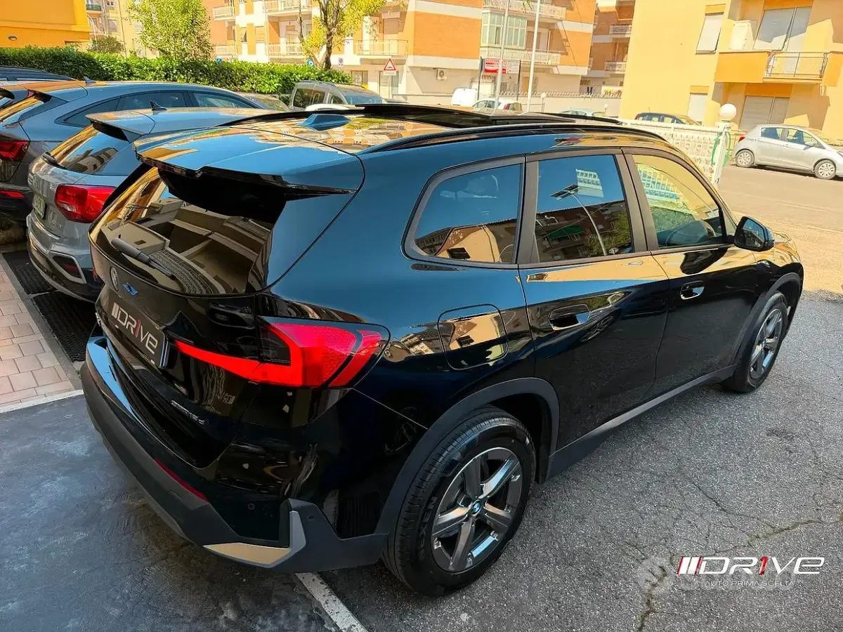 Usata BMW X1 Efficient Dynamics 150 CV (110 kW) 2024 Nero SUV