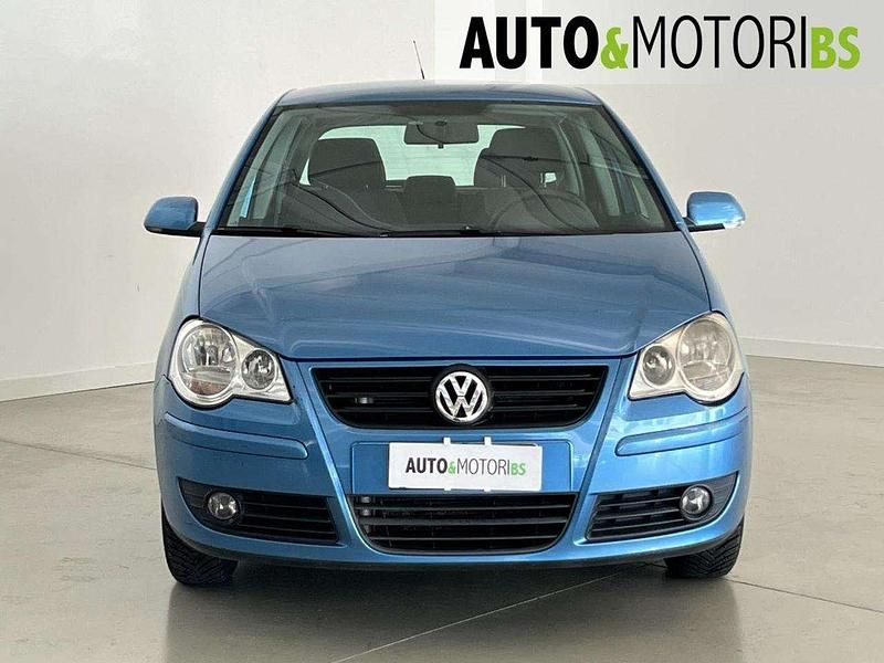 Begagnad VW Polo Comfortline 64 HK (47 kW) 2007 Blå Sedan