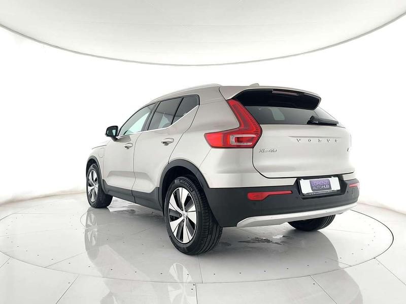 Usata Volvo XC40 Core 129 CV (94 kW) 2022 Beige SUV